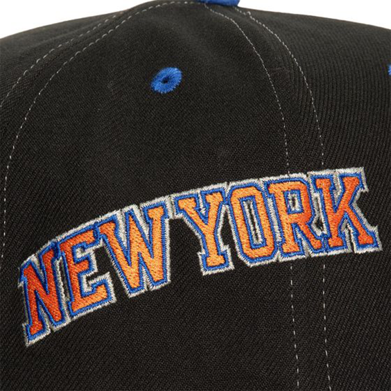 MITCHELL & NESS - NEW YORK KNICKS SNAPBACK