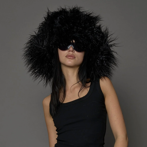 NAMILIA - VIP FAUX FUR HAT BLACK