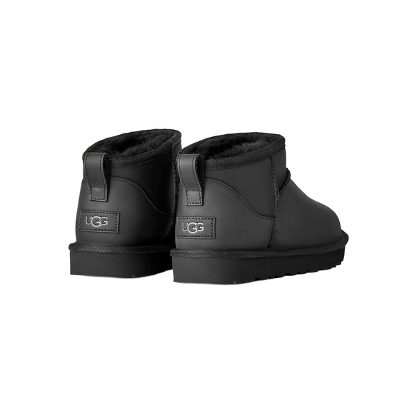 UGG - W CLASSIC ULTRA MINI LEATHER BLACK