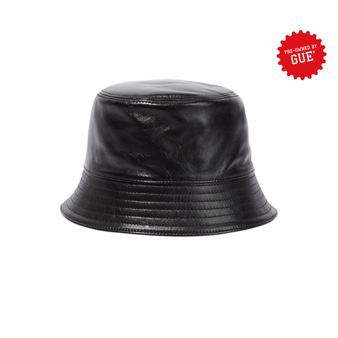LEATHER - BUCKET HAT PRE OWNED BY GUE