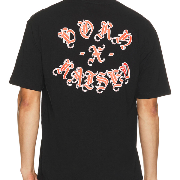 BORN X RAISED - T-SHIRT GOTHIC BLACK