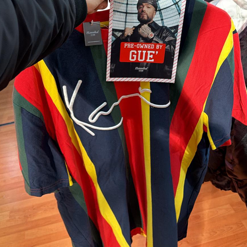 KARL KANI - T-SHIRT PRE OWNED BY GUE