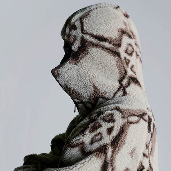 DAILY PAPER - BURNED SHIELD SHERPA HOODIE OFF WHITE