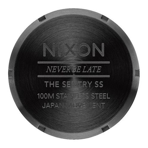 NIXON SENTRY SS 42 MM ALL BLACK / SILVER LUM